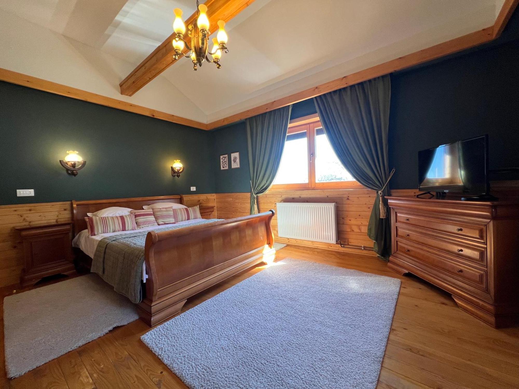Carpathian Log Home Bran  Exterior photo